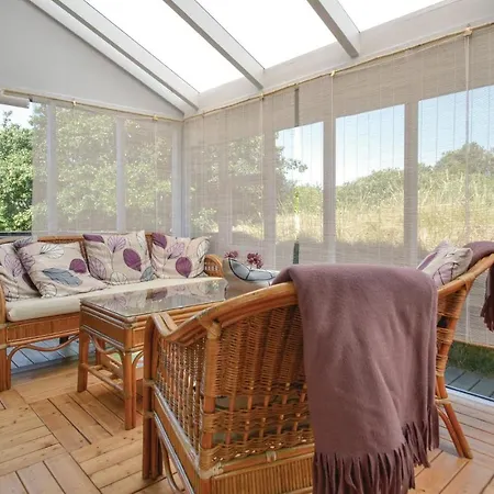 Two-bedroom In Feriehus